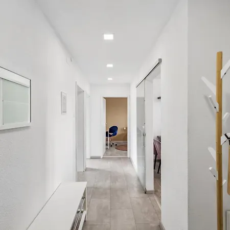 Apartment Citynahes 3br-apartment Hotelturmblick Business