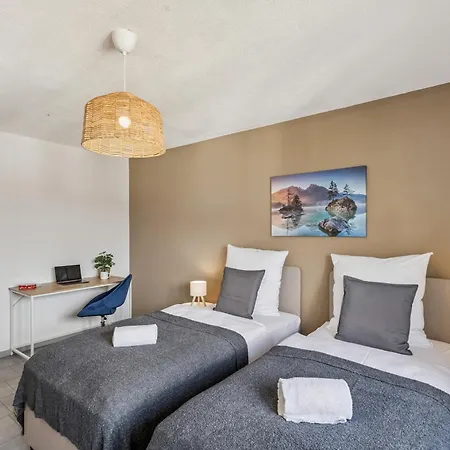 Citynahes 3br-apartment Hotelturmblick Business Apartment *